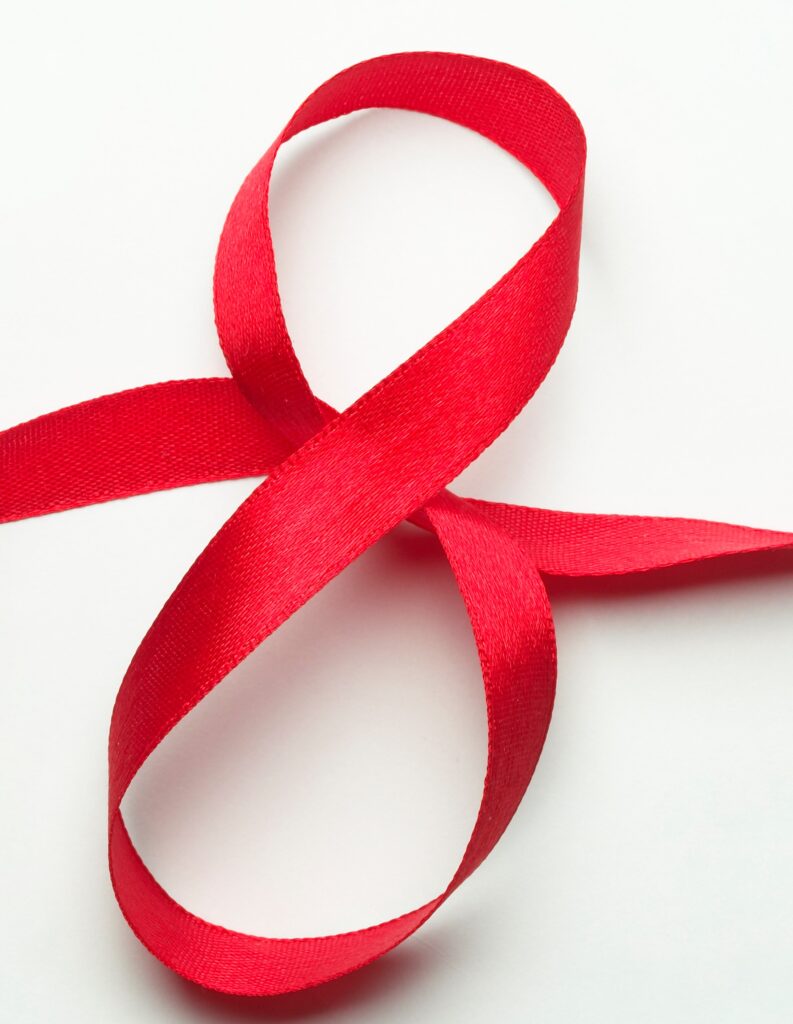 Red ribbon in shape of 8